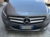 Usata Mercedes B180 116 CV (85 kW) 2017 Grigio Utilitaria