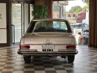 Usata Mercedes 280 155 CV (114 kW) 1970 Grigio metallizzato Berlina