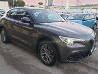 Käytetty Alfa Romeo Stelvio Business 160 HP (117 kW) 2021 Harmaa Katumaasturi