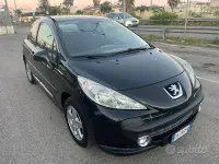 Usata Peugeot 207 95 CV (69 kW) 2009 Nero Berlina
