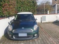 Begagnad Mini ONE 75 HK (55 kW) 2011 Grön Halvkombi