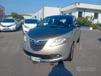Usata Lancia Ypsilon 69 CV (50 kW) 2012 Marrone Utilitaria