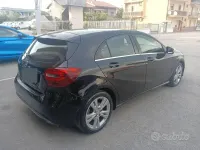 Usata Mercedes A200 136 CV (100 kW) 2016 Nero Utilitaria