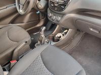 Usata Opel Karl Rocks 73 CV (53 kW) 2019 Bianco Utilitaria