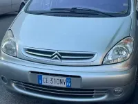 Usata Citroën Xsara Picasso 90 CV (66 kW) 2003 Grigio Monovolume