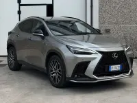Usata Lexus NX450h+ Sport Line 185 CV (136 kW) 2025 Argento SUV