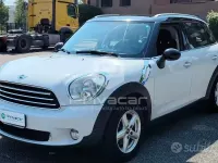 Usata Mini One Countryman 98 CV (72 kW) 2013 Bianco SUV
