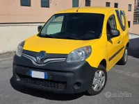 Usata Renault Kangoo 90 CV (66 kW) 2018 Giallo Monovolume