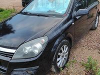 Usata Opel Astra 90 CV (66 kW) 2006 Nero