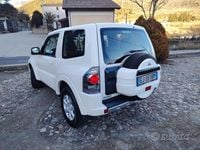 Usata Mitsubishi Pajero 200 CV (147 kW) 2011 Bianco SUV