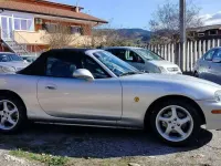 Usata Mazda MX5 110 CV (80 kW) 1998 Argento Cabrio