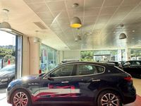Usata Maserati Levante GranLusso 275 CV (202 kW) 2017 Blu SUV