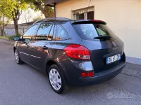 Usata Renault Clio 75 CV (55 kW) 2009 Grigio Station wagon