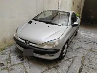 Usata Peugeot 206 CC 109 CV (80 kW) 2003 Grigio Cabrio