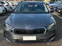 Occasion Skoda Octavia 150 ch (110 kW) 2024 Gris Break