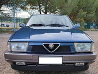 Usata Alfa Romeo 75 110 CV (80 kW) 1989 Blu/azzurro Berlina