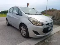 Usata Hyundai ix20 Comfort 77 CV (56 kW) 2013 Grigio Utilitaria