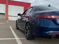 Usata Alfa Romeo Giulia Super 180 CV (132 kW) 2018 Blu Berlina
