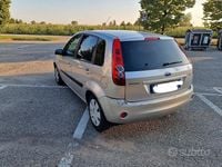 Usata Ford Fiesta 68 CV (50 kW) 2007 Berlina