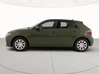 Usata Audi A1 Sportback Business 116 CV (85 kW) 2025 Verde distretto metallizzato Utilitaria
