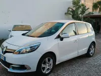 Usata Renault Scenic E-Tech XMOD 110 CV (80 kW) 2014 Bianco Monovolume