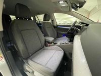 Usata VW Golf VIII Life 131 CV (96 kW) 2022 Argento metallizzato Station wagon