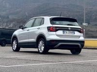 Usata VW T-Cross 95 CV (69 kW) 2019 Argento SUV