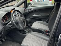 Usata Opel Corsa Cosmo 95 CV (69 kW) 2011 Nero Utilitaria
