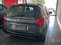 Usata Peugeot 207 Access 70 CV (51 kW) 2011 Grigio Station wagon