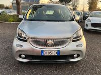 Usata Smart ForFour Prime 90 CV (66 kW) 2016 Argento Utilitaria