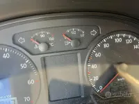 Usata VW Polo 64 CV (47 kW) 2006 Grigio Utilitaria