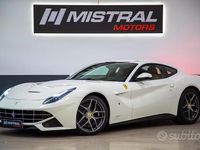 Usata Ferrari F12 736 CV (541 kW) 2016 Bianco Coupé