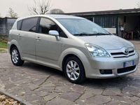 Begagnad Toyota Corolla Verso 129 HK (94 kW) 2007 Silver Minibuss