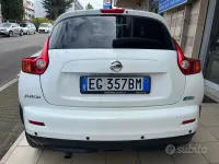 Usata Nissan Juke Tekna 110 CV (80 kW) 2010 Bianco SUV
