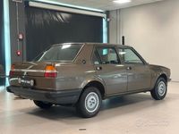 Usata Alfa Romeo Giulietta 109 CV (80 kW) 1981 Marrone Utilitaria