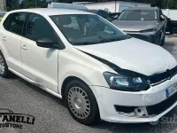Usata VW Polo Trendline 60 CV (44 kW) 2011 Bianco Utilitaria