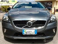 Usata Volvo V40 CC Business Edition 120 CV (88 kW) 2018 Grigio Station wagon
