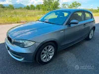 Usata BMW 118 143 CV (105 kW) 2009 Grigio Utilitaria