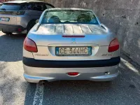 Usata Peugeot 206 CC 90 CV (66 kW) 2003 Grigio Cabrio