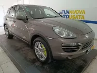 Usata Porsche Cayenne 245 CV (180 kW) 2012 Marrone metallizzato SUV