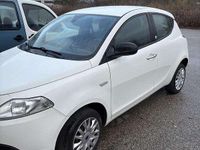 Usata Lancia Ypsilon Gold 80 CV (58 kW) 2013 Utilitaria