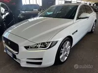 Usata Jaguar XE Business Edition 180 CV (132 kW) 2017 Bianco Berlina