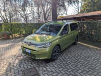 Usata VW Caddy Maxi Life 122 CV (89 kW) 2023 Golden green metallic Monovolume