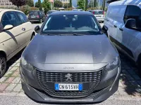 Usata Peugeot 208 Allure 101 CV (74 kW) 2023 Utilitaria