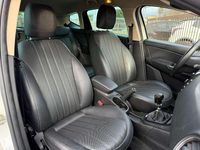 Usata Lancia Delta Gold 120 CV (88 kW) 2014 Bianco Utilitaria