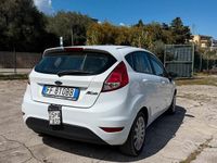 Usata Ford Fiesta Business Edition 60 CV (44 kW) 2016 Bianco Utilitaria