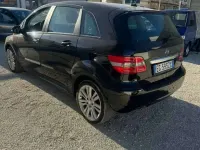 Usata Mercedes B180 Premium 109 CV (80 kW) 2011 Other Utilitaria