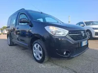 Gebraucht Dacia Dokker Lauréate 102 PS (75 kW) 2017 Schwarz Van / Kleinbus