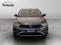 Usata VW T-Roc Life 150 CV (110 kW) 2023 Grigio SUV