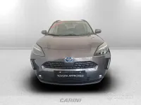Usata Toyota Yaris Cross Lounge 116 CV (85 kW) 2023 Grigio SUV
